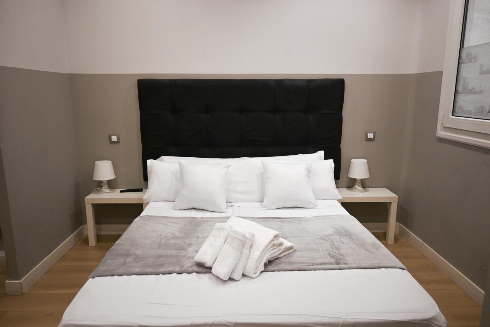 For You Rentals Apartment Temporal Madrid Paloma-La Latina Pal4 Bagian luar foto