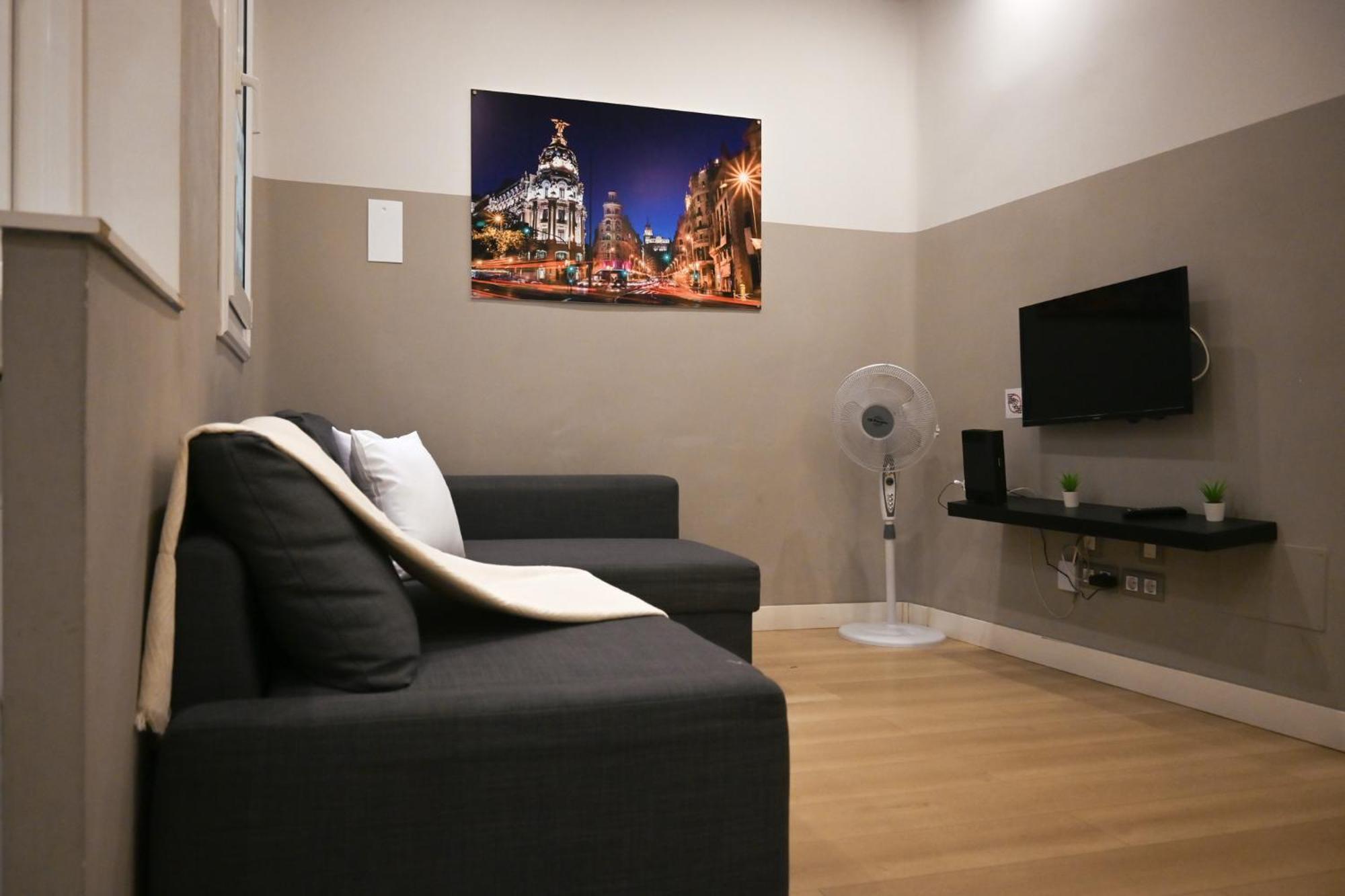 For You Rentals Apartment Temporal Madrid Paloma-La Latina Pal4 Bagian luar foto