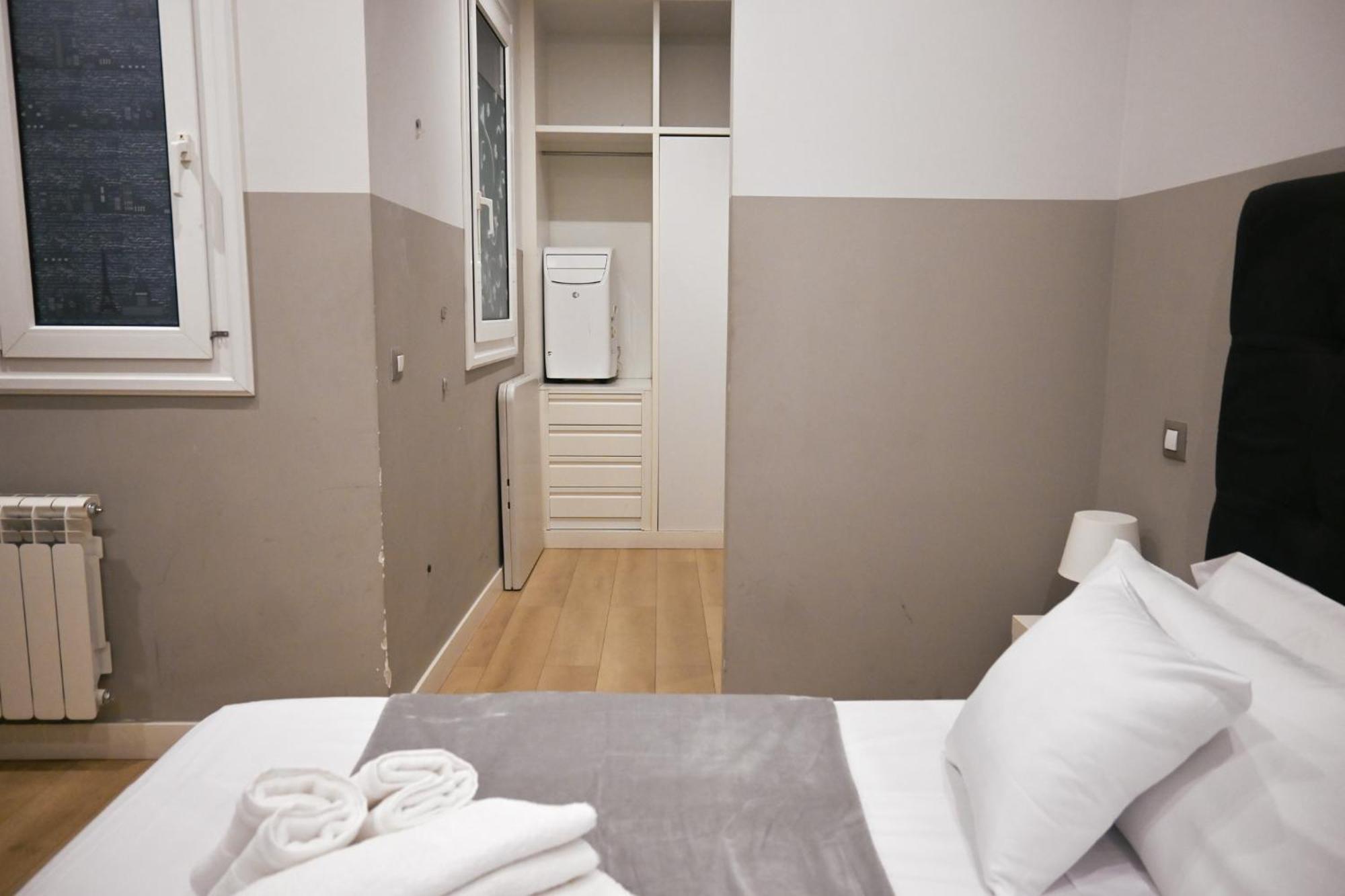 For You Rentals Apartment Temporal Madrid Paloma-La Latina Pal4 Bagian luar foto